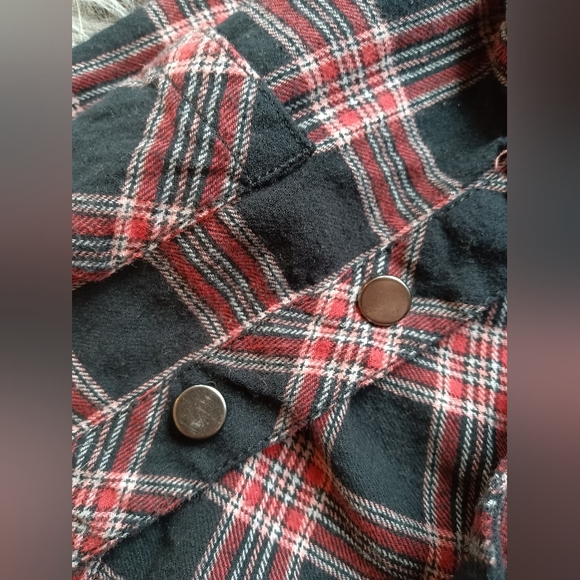 Boy's Flannel Hoodie by Tommy Bahama, Size 18M - Picture 2 of 5